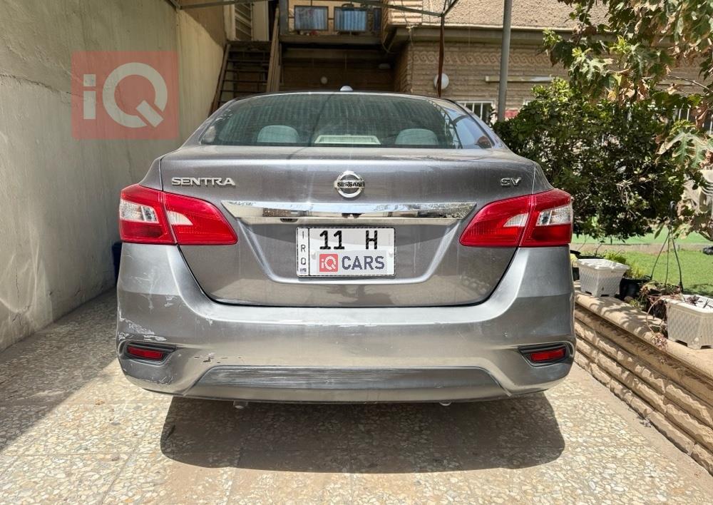 نیسان سێنترا